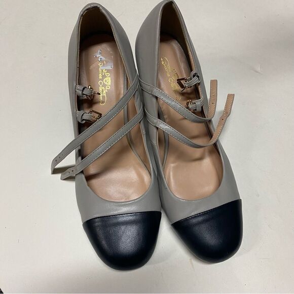 Journee Collection Rory heeled Mary Jane Pumps gray black toe vintage vibe 9 - Picture 2 of 10